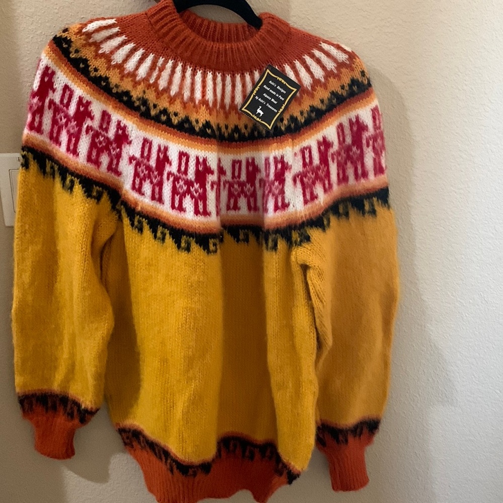 80% Alpaca wool Sweater